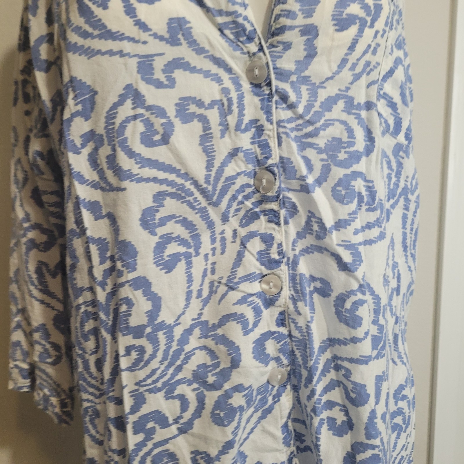 Pine Cone Hill Fine Linens Small top blouse lightweight pleated hi-low pocket