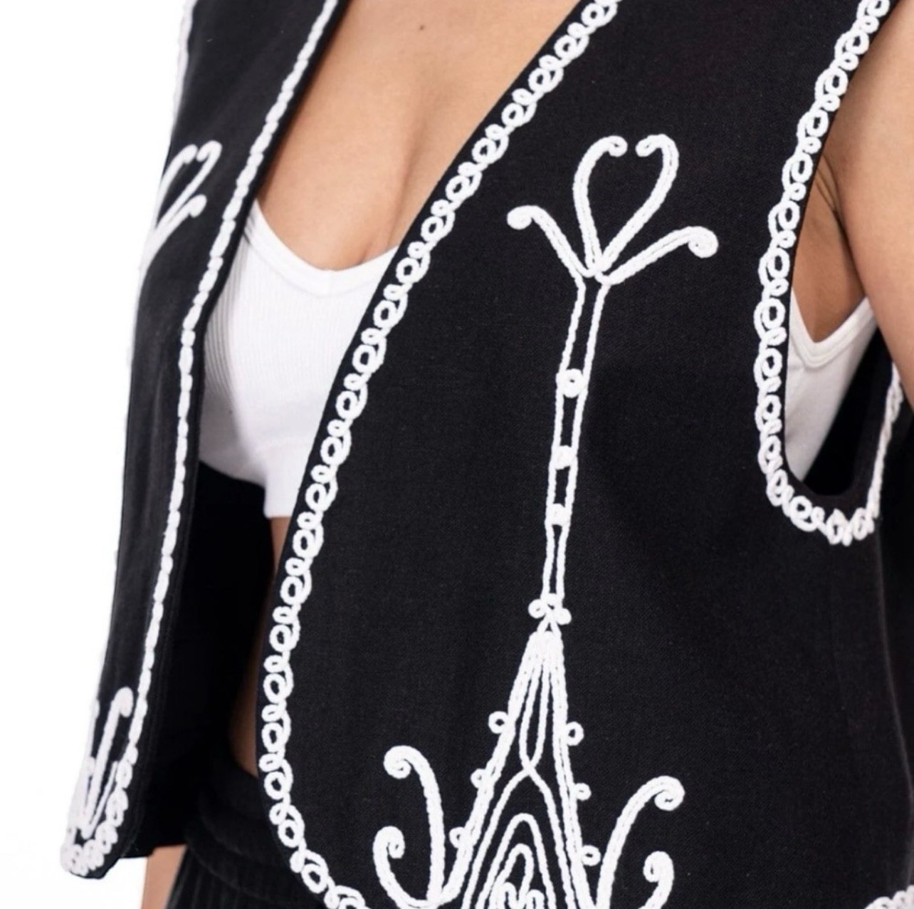 GALITA black Embroidered Linen Vest Size LARGE