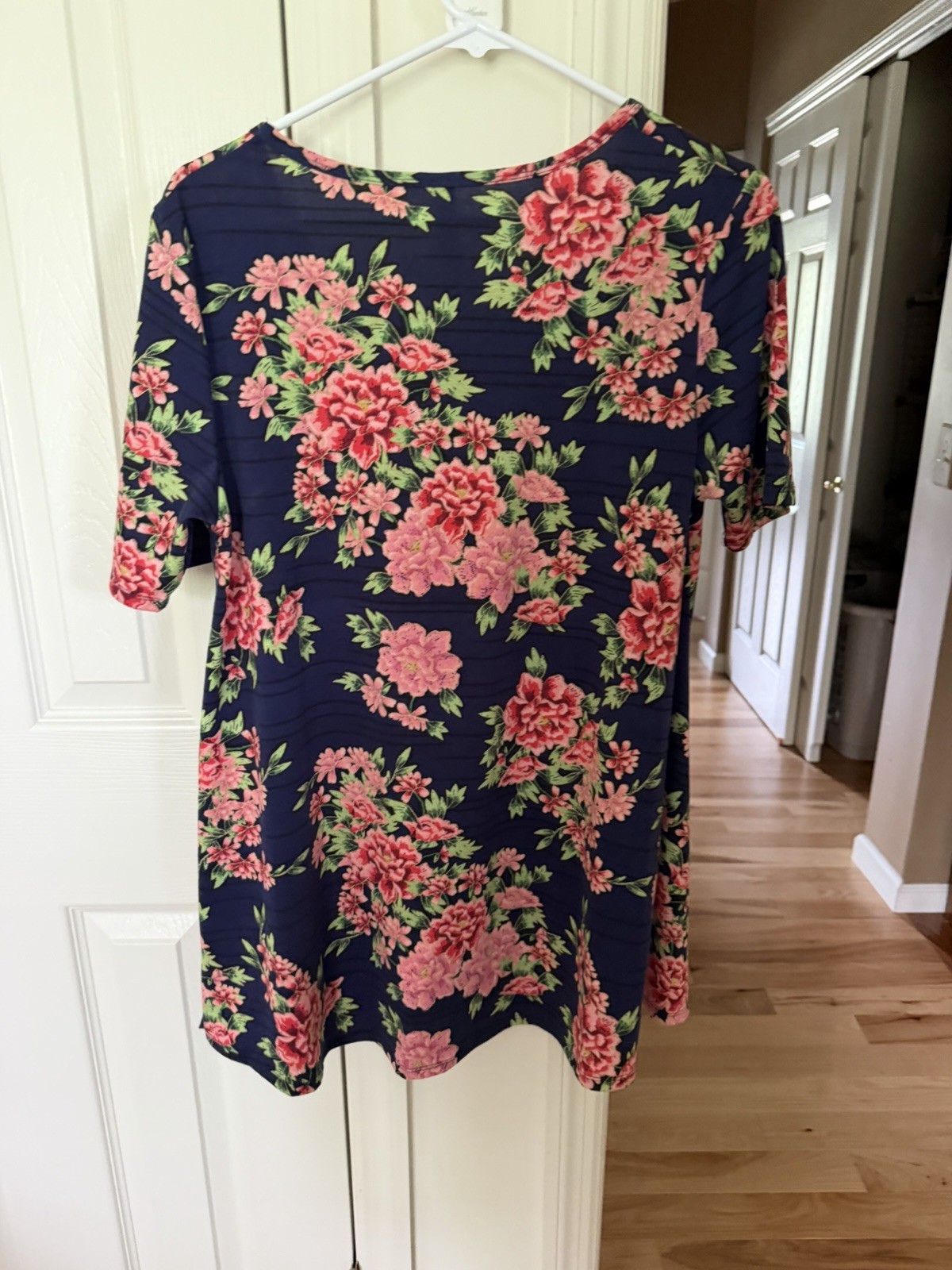 LulaRoe Small Morgan Flowers Pattern Placement Varies