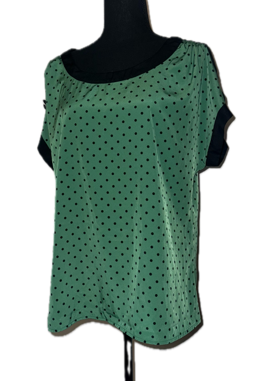 Pleione Polka Dot Green Women’s Short Sleeve Blouse Size M Made in USA