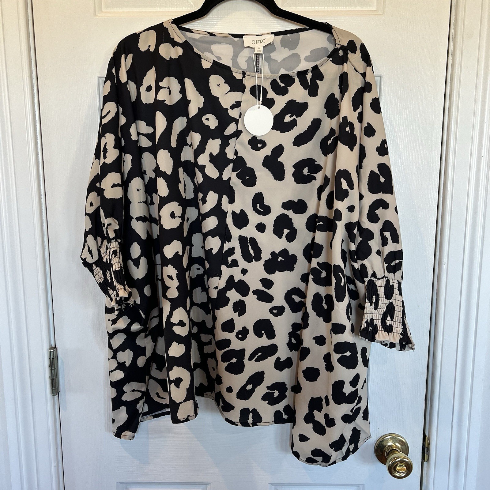 Women’s Size medium Oddy Brand Boutique Brand Blouse