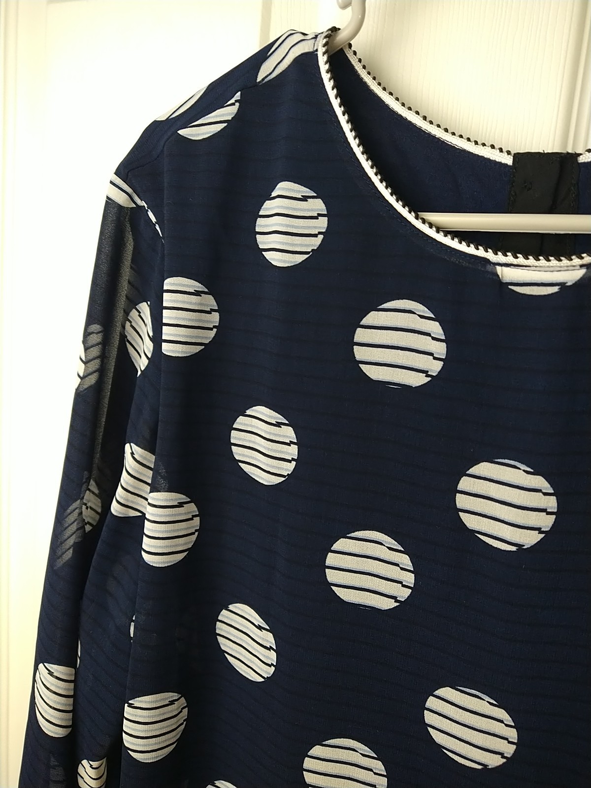 Northstyle Woman L Blouse Long Sheer Sleeve Blue Polkadot Striped Tank Lined…