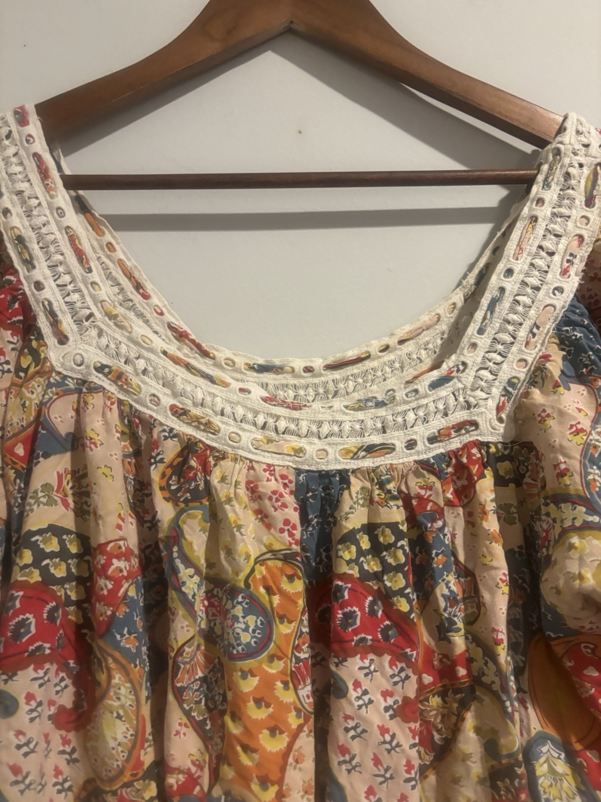 Kori America Blouse Boho Large Paisley Square Neck Crochet Short Tie Sleeve Red