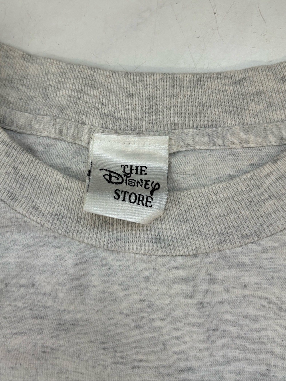 Vintage Disney Store Size XL Gray Poohs Hayride Graphic Tee Shirt Single Stitch
