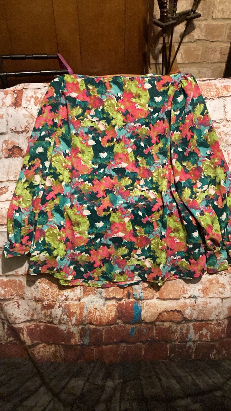 🍀🍀Women’s Vantage Point V-Neck Blouse Sz XL Jodifil