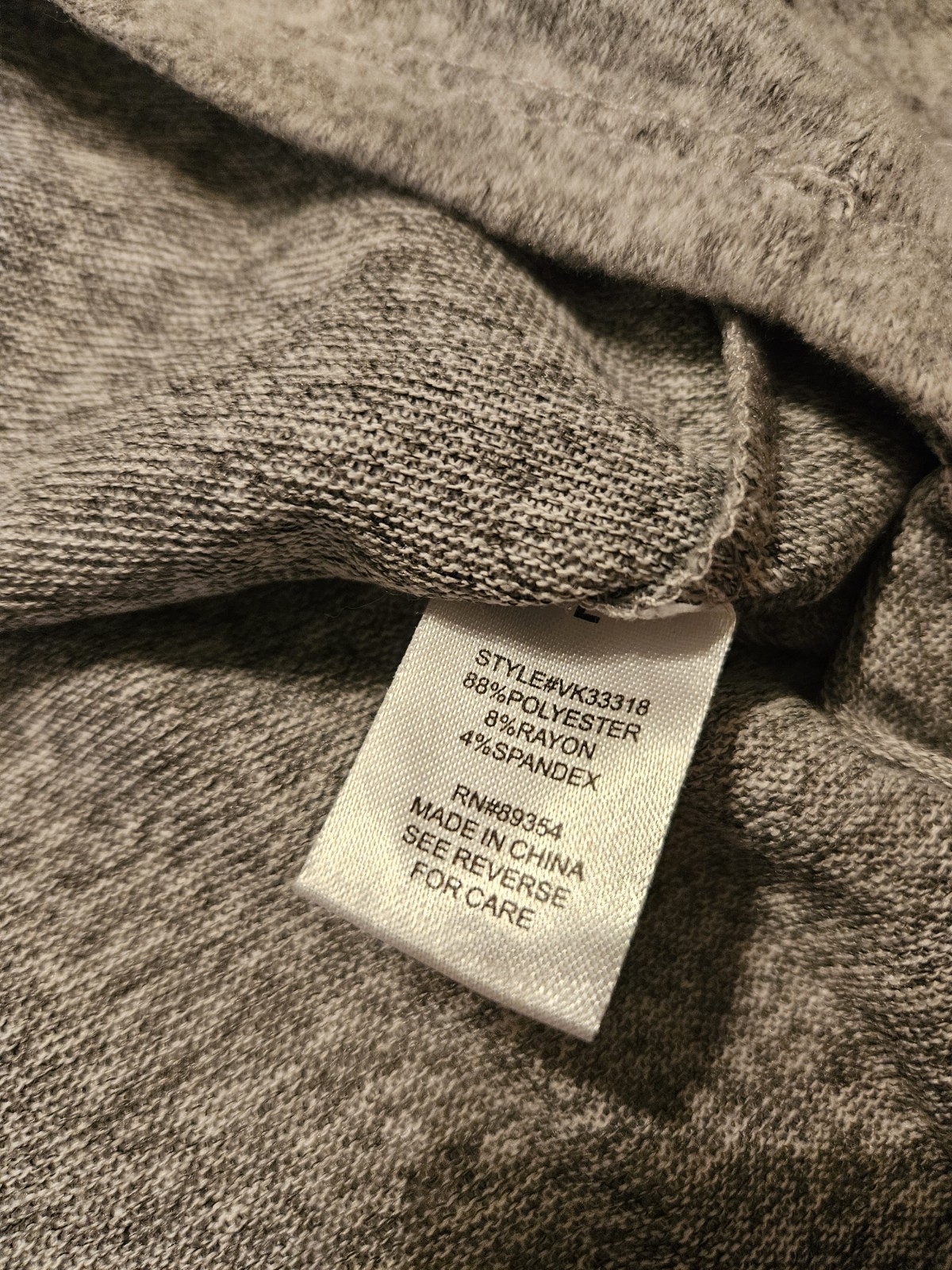 NWT Ladies Adrienne Vittadini Top Size Large Light Gray With Black