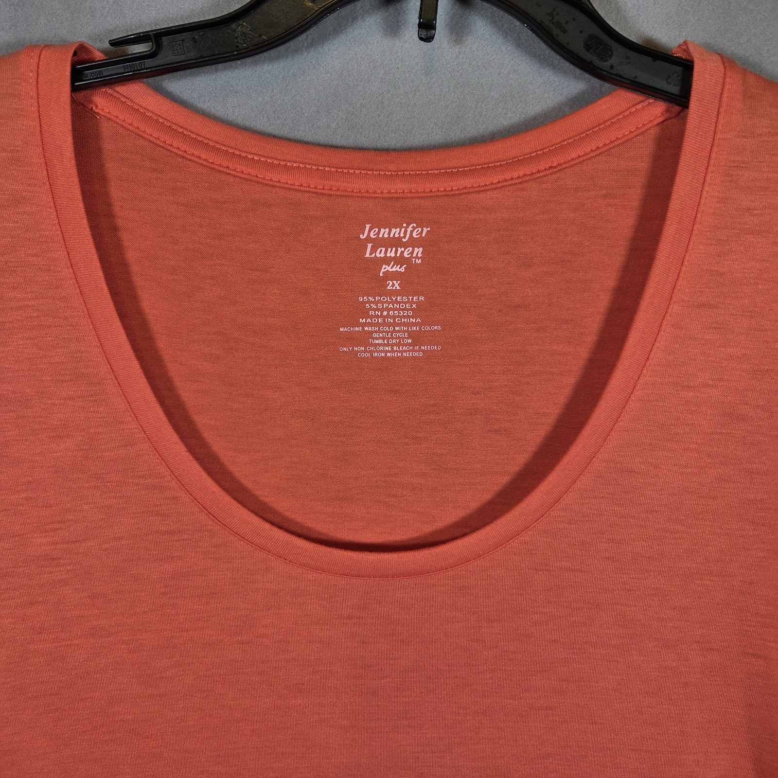 Jennifer Lauren Coral Short Sleeve Scoop Neck T-Shirt Top Stretch Size 2X Plus