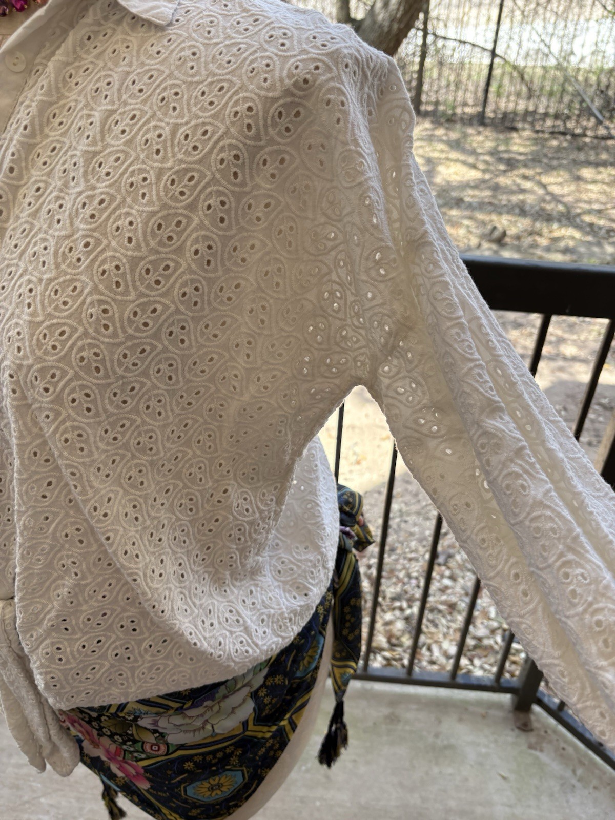 NWOT JADED GYPSY White Patch Eyelet Mix it Up Button Up Long Sleeve Top L/XL
