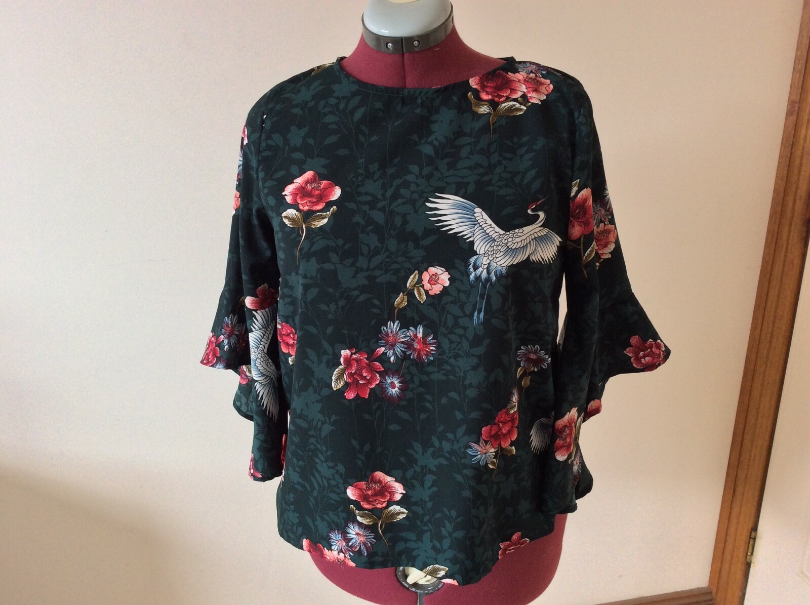 CAROLINE MORGAN FRILL SLEEVE FLORAL BLOUSE TOP SIZE 10