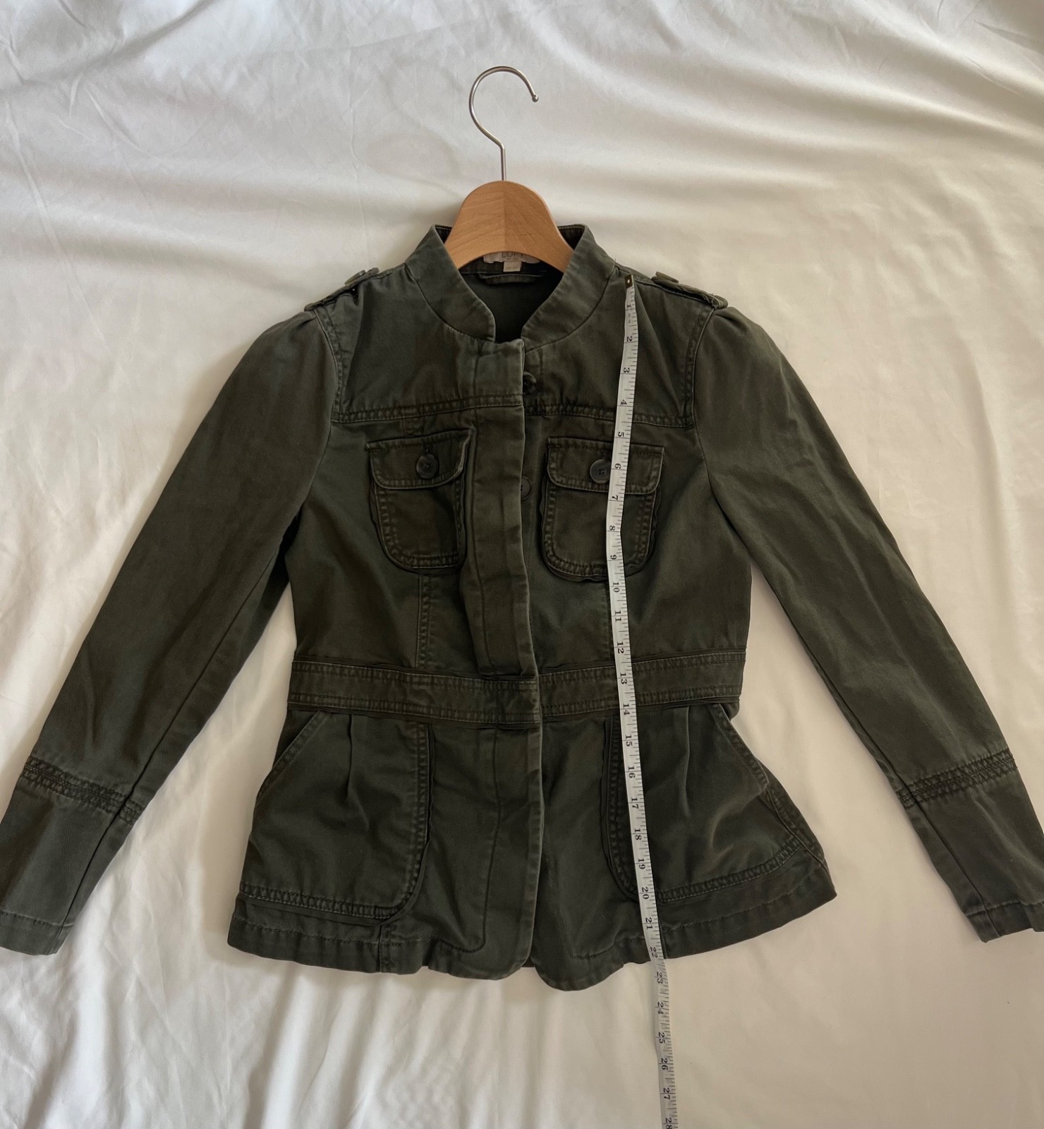 Ann Taylor Army Green Fitted Jacket/Top Button Down Long Sleeve Pockets XS