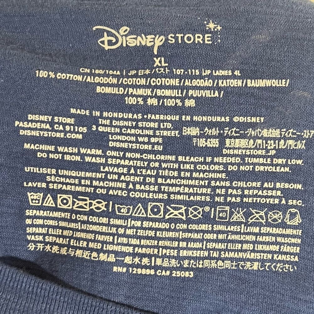 Disney Store Graphic Tee Women XL Shoes Make The Princess Short Sleeve Blue New