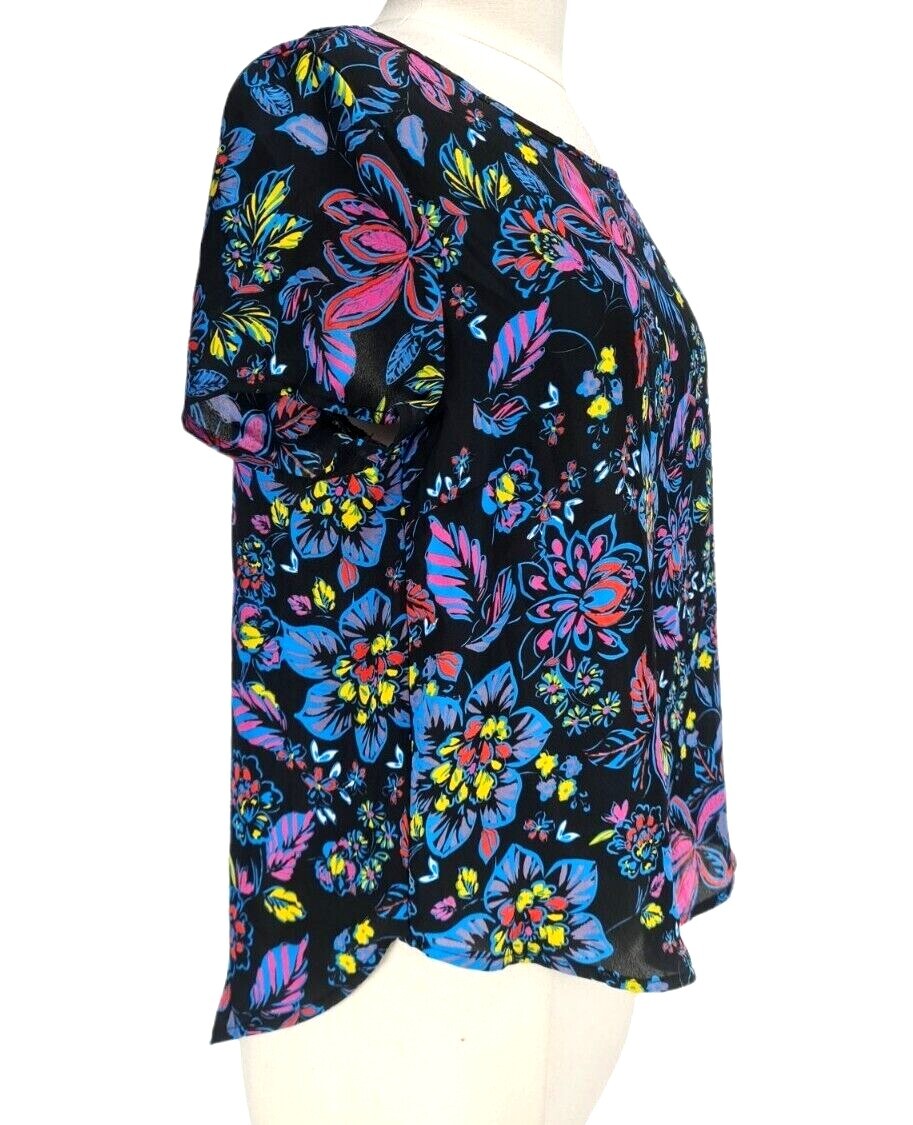 SIMPLY STYLED Women Basic Top Petti Size MP Crew Neck Short SLV Floral Light