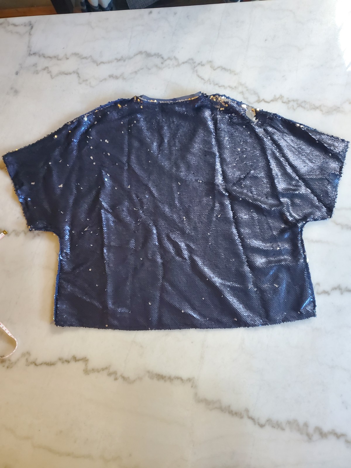 Vocal USA Dark Blue Sequin Chain Sleeve V neck Large Women’s Party Blouse New A4