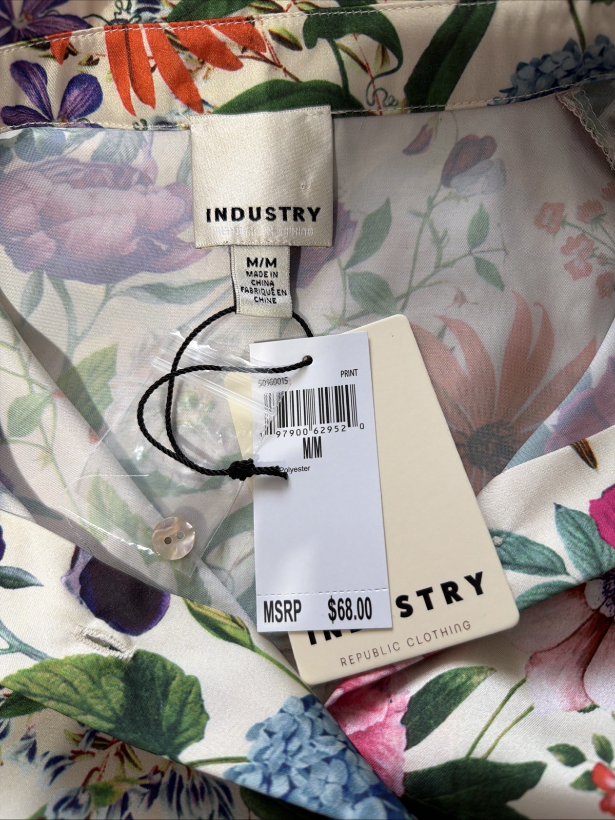Industry Top Shirt Women Medium Cream Floral Satin Down Long Sleeve New NWT