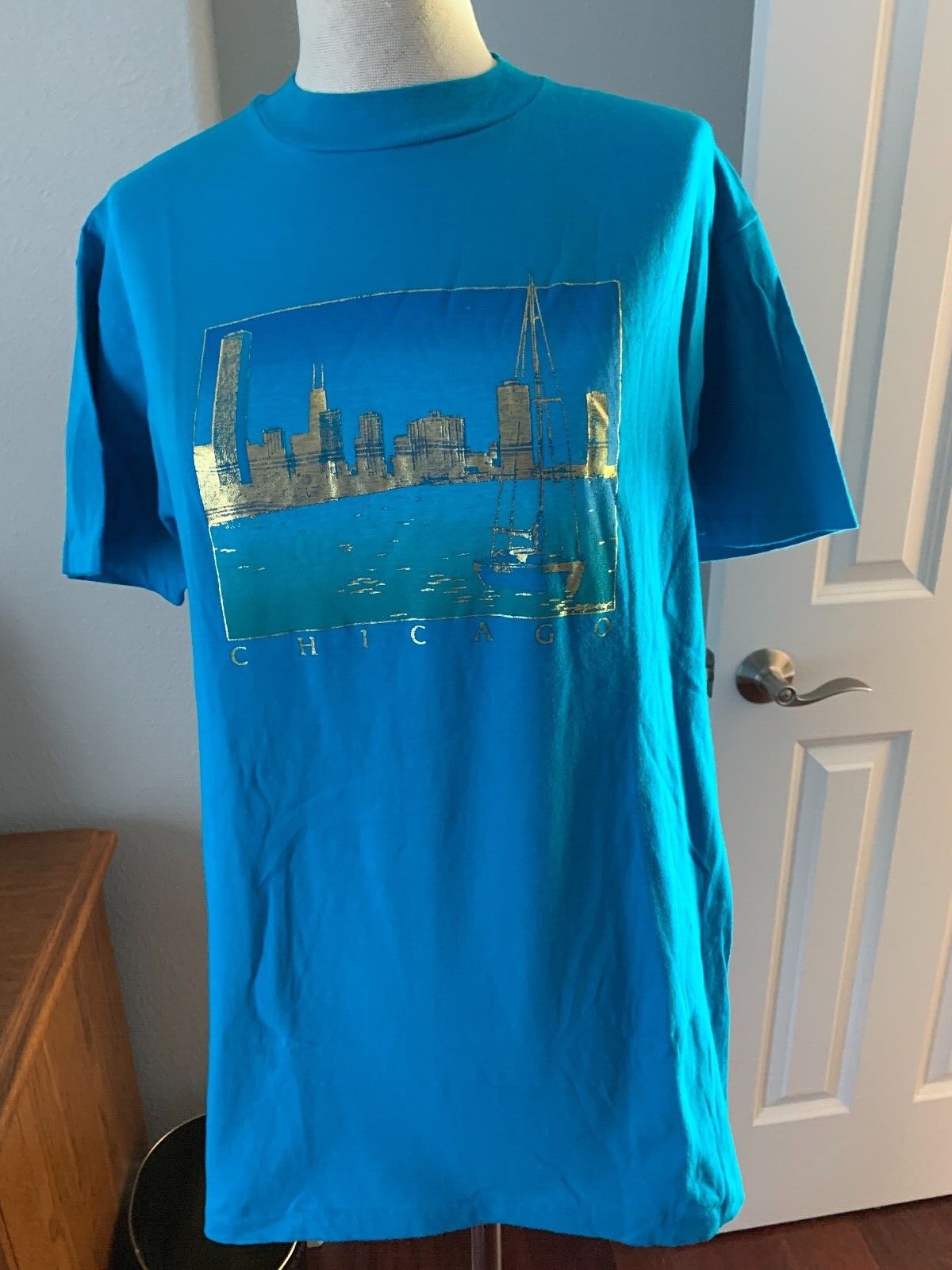 Vintage Chicago Windy City Skyline FOIL Art Graphic T Shirt L 40″ Chest NEW CHI