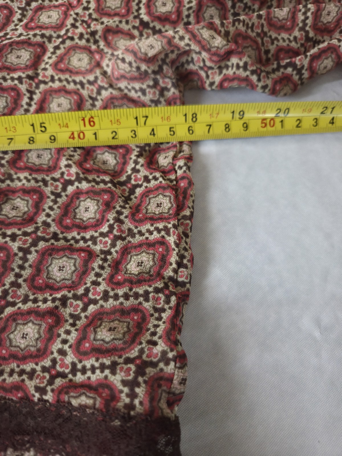 Vintage The Limited 100% Silk Ruffle Neck Blouse Medallion Mosaic Print M 184