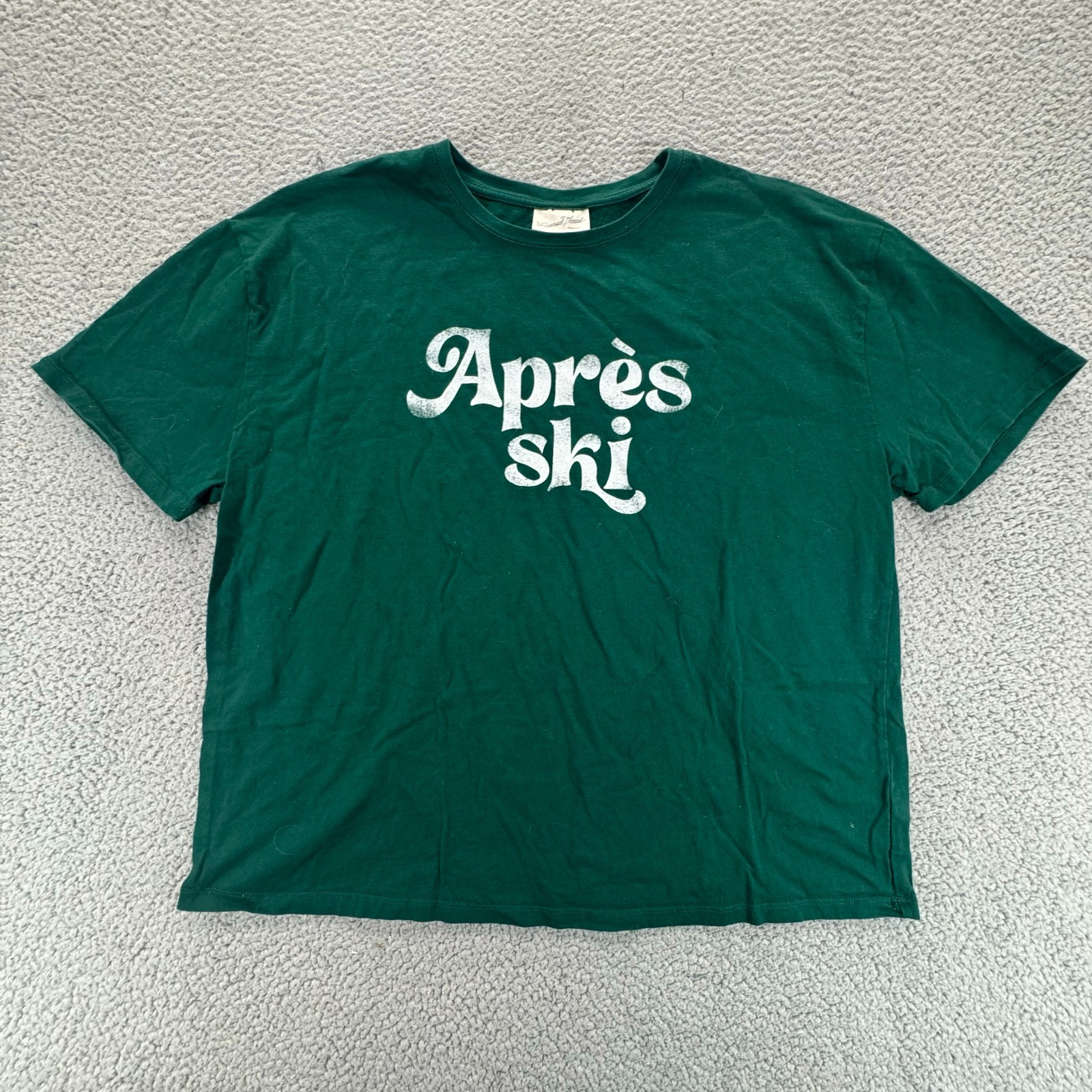 Universal Thread Après Ski T-Shirt Womens XL Green Minimalist Gorpcore Retro