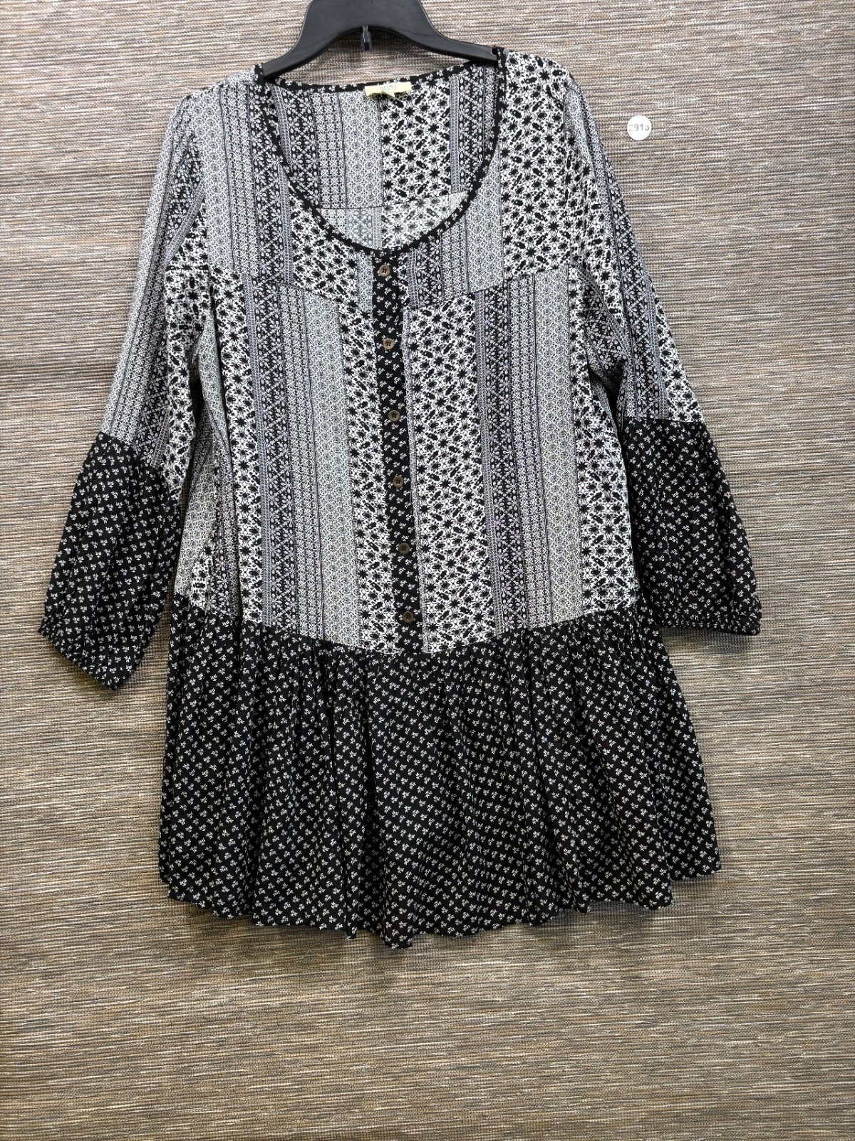 Kori America Floral Tunic Top Womens Size L White Black Button Blouse Shirt
