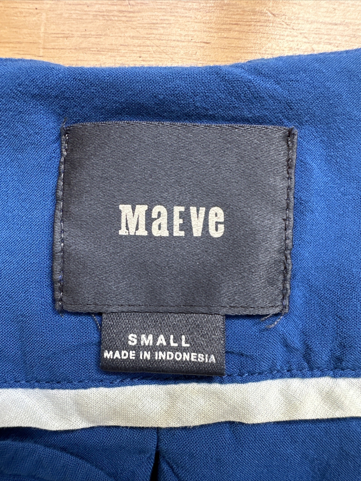 Maeve Blouse Womens Small Blue Roll Tab Sleeve V-Neck Rayon Anthropologie Top