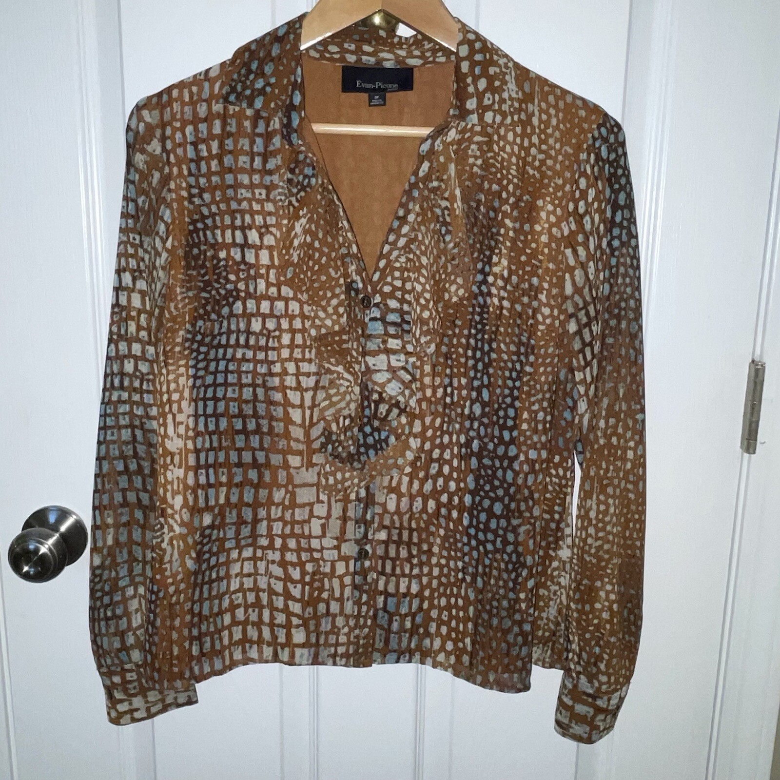Evan-Picone Petite Brown Abstract Geometric Ruffle V-Neck Blouse Size 6P