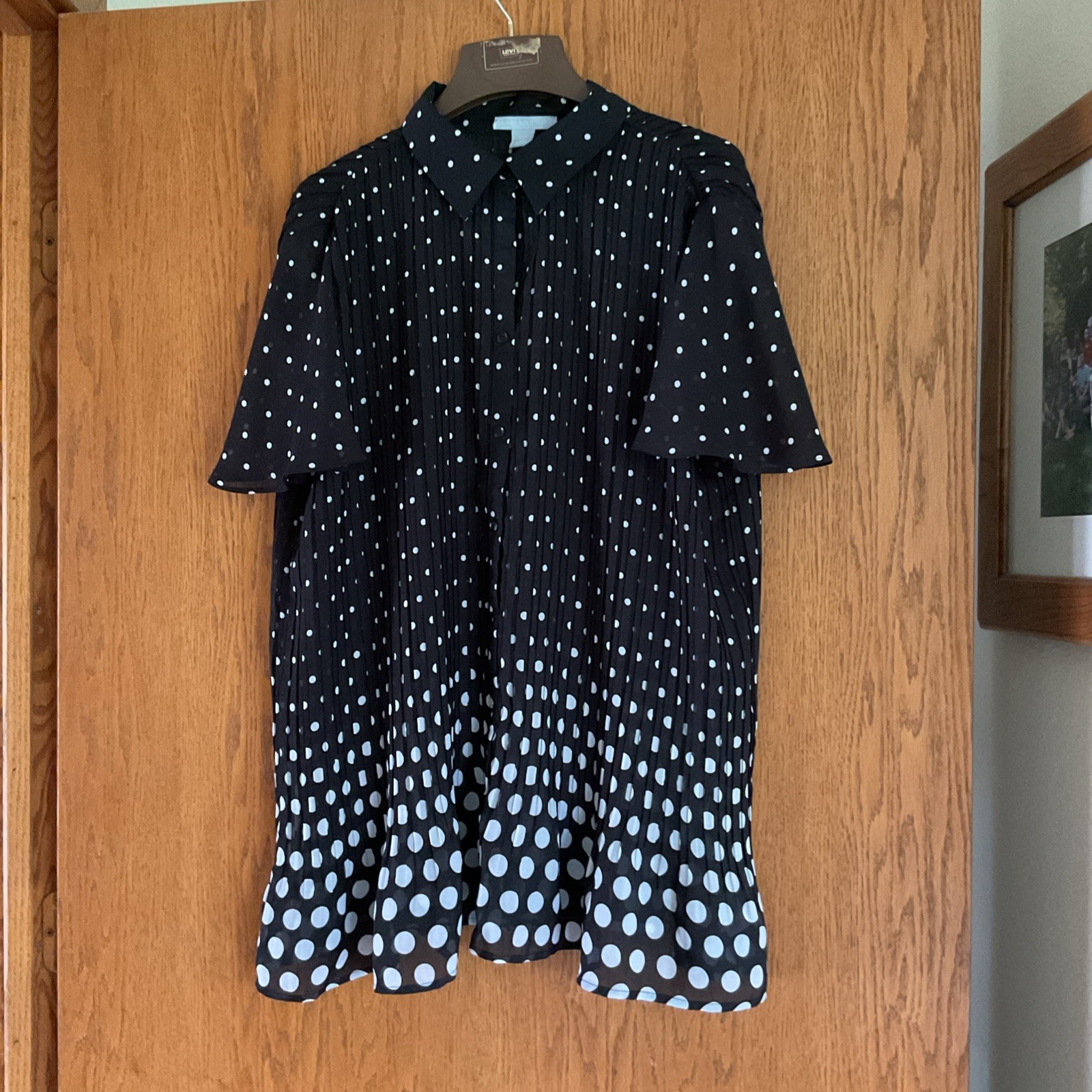 Only Necessities Button Front Blouse Shirt Womens 1X Pleated Polka dot runs lrge