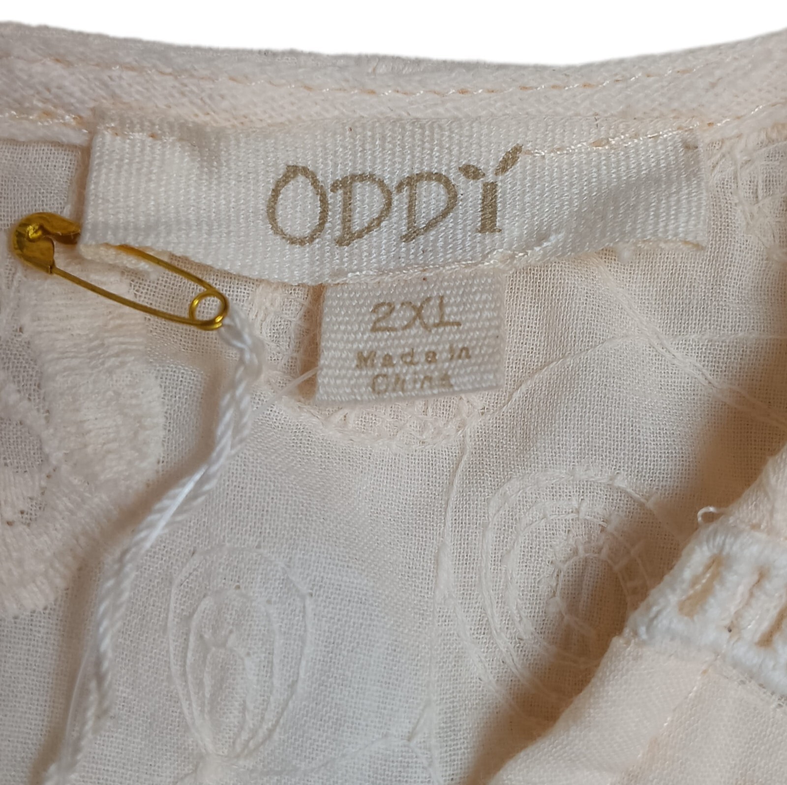 ODDY Tank Top Embroidered Floral Eyelet Size 2XL NEW