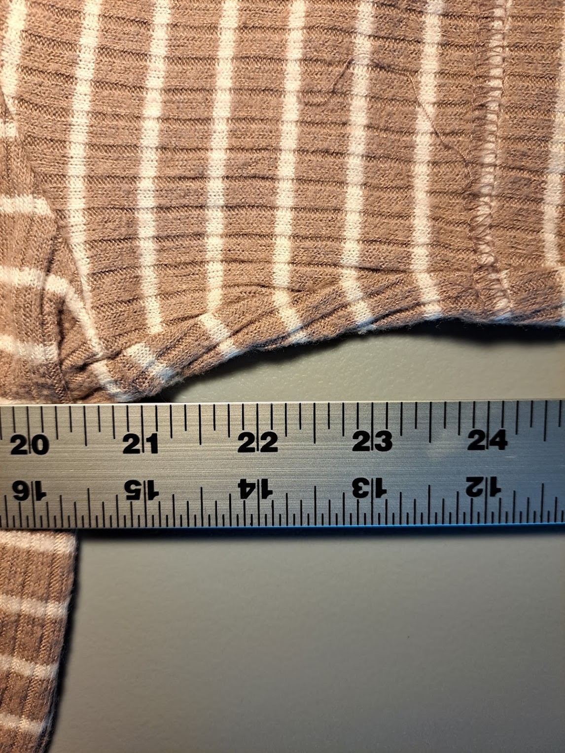 Old Navy Size Large Womens Brown White Striped Ribbed Short Sleeve Top