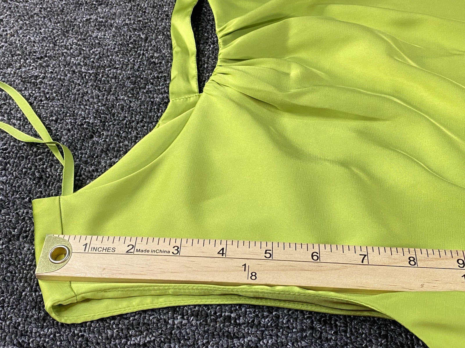 The Limited Women’s Tank Top Round Neck Tie Back Green Size L