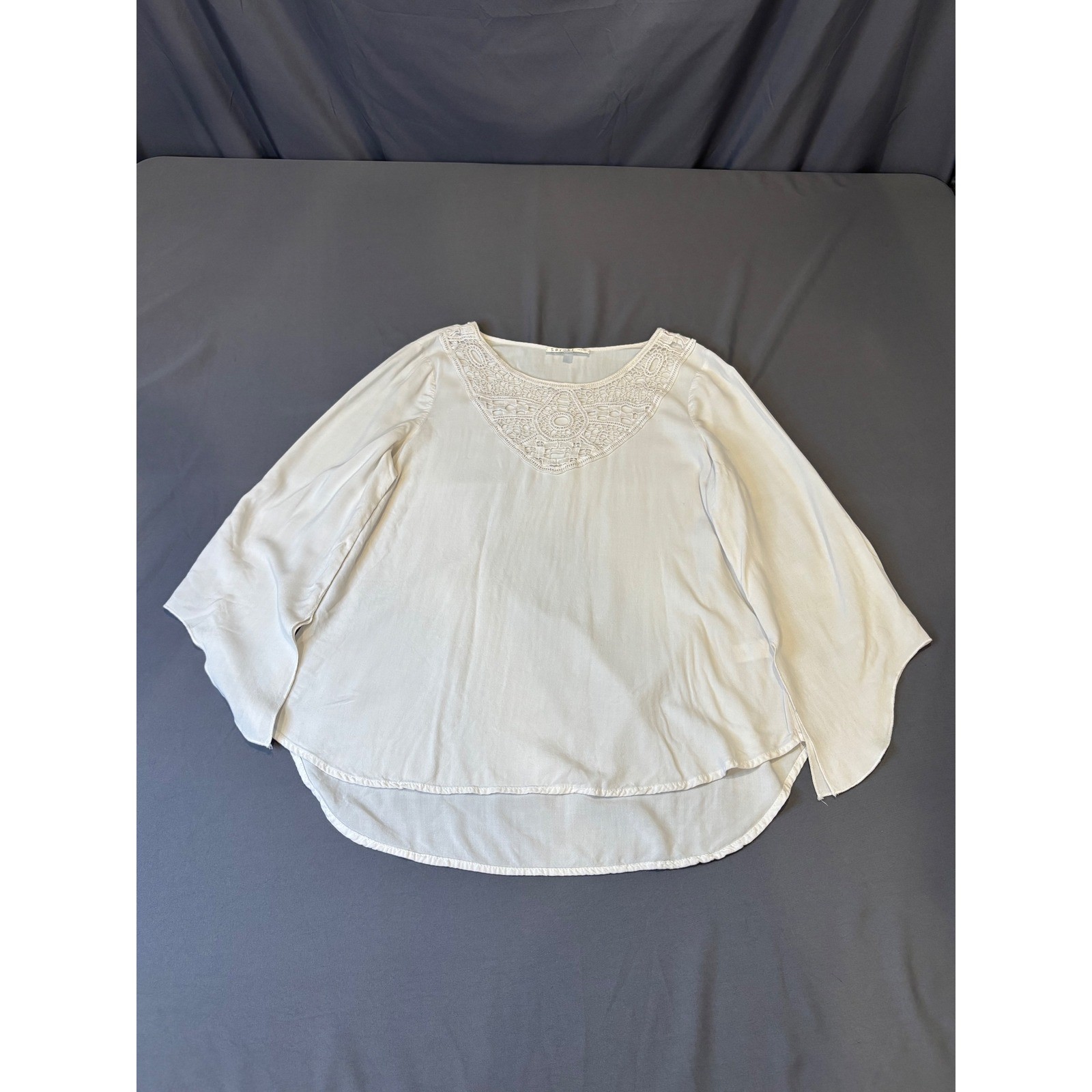 Spense White Embroidered Neckline Blouse Womens Petite Medium