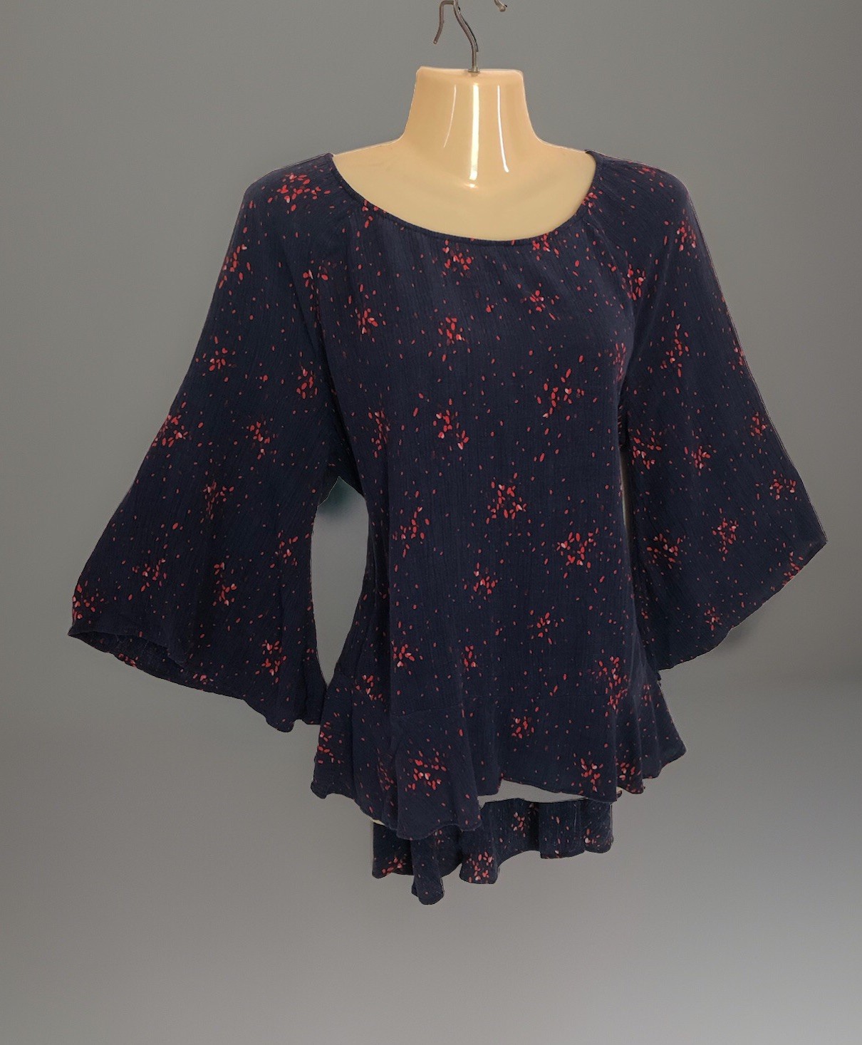 High Low Popover Blouse Sz Large Gauzy Navy Blue & Red 3/4 Flare Sleeves Ruffled