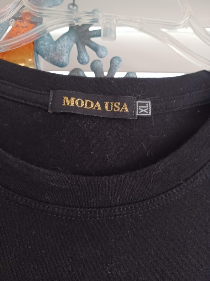 Moda USA – Paris Eifel Tower Black Embleiised Rhinestone Pearl Women T-Shirt XL