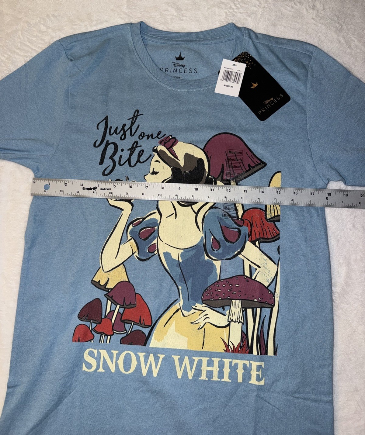 Disney Princess Snow White “Just One Bite” Graphic T Shirt Blue Sz Medium Womens