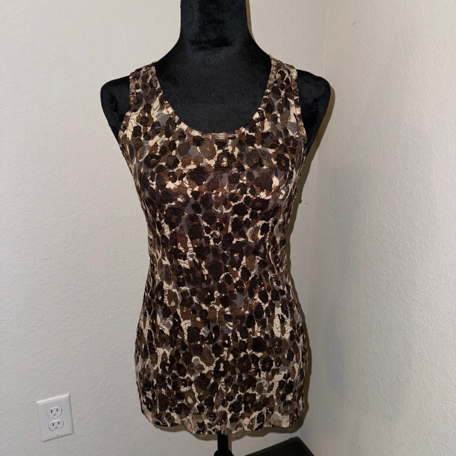 No Boundaries Brown/Tan Floral Pattern Sheer Tank Top Y2K Mesh Women’s Size M