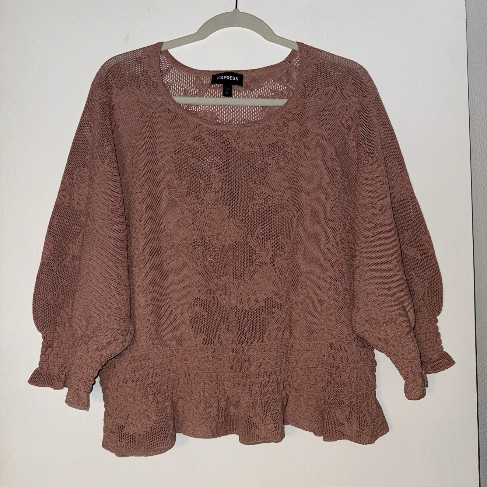 Express Women’s Lg Lace Stitched Smock Pullover Blouse Mauve Pink Boho Delicate