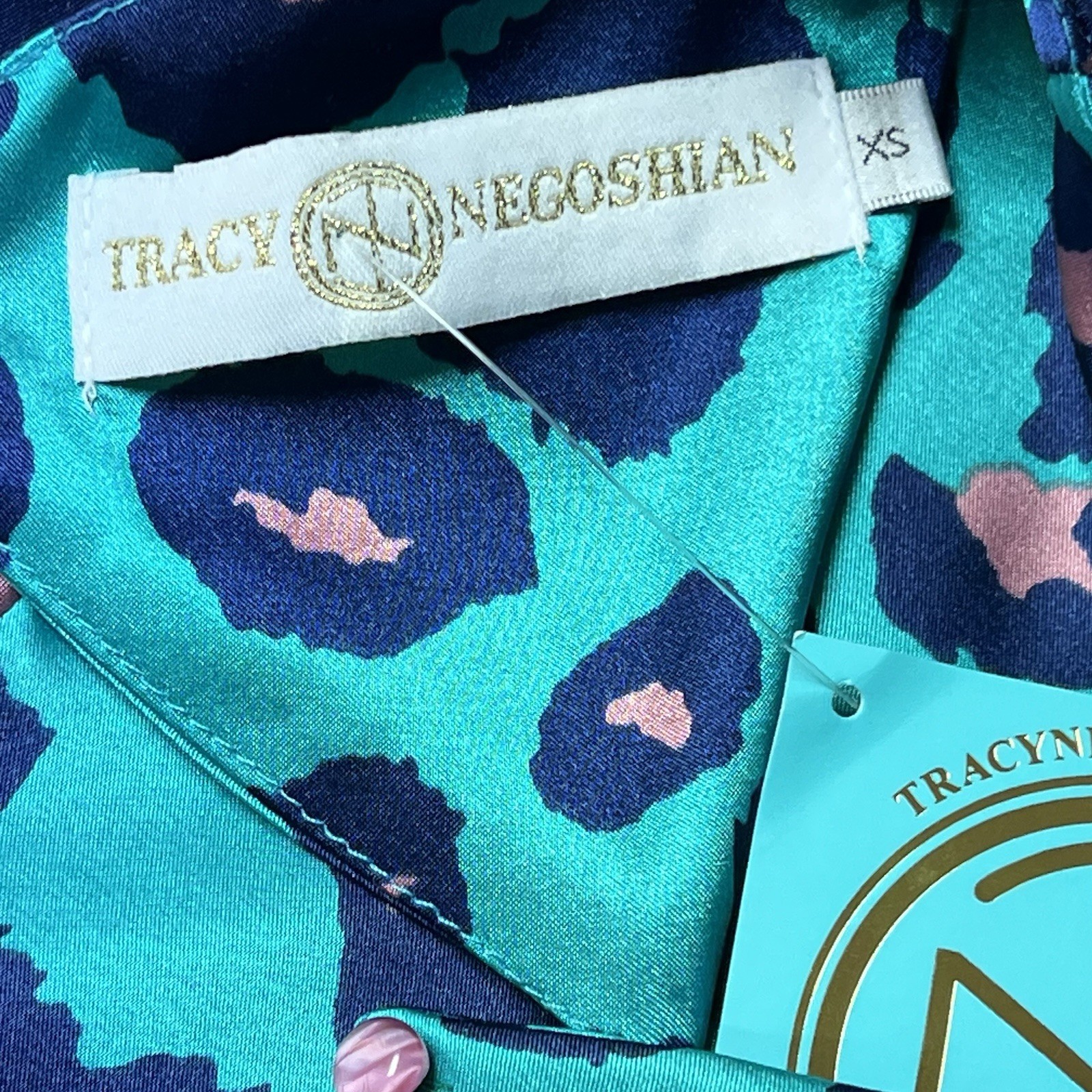 Tracy Negoshian Women’s Teal Long Sleeve Leopard Satin Blouse Size XSmall