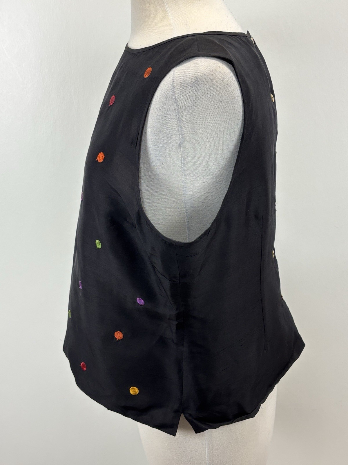 Vtg Robbie Bee Silk Blouse Top Women’s 16 Black Polka Dot Back Buttons Sleeveles