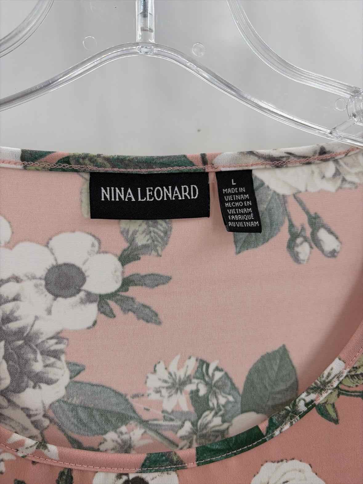 Pre-Owned Nina Leonard Pink Size Large Floral T-shirt
