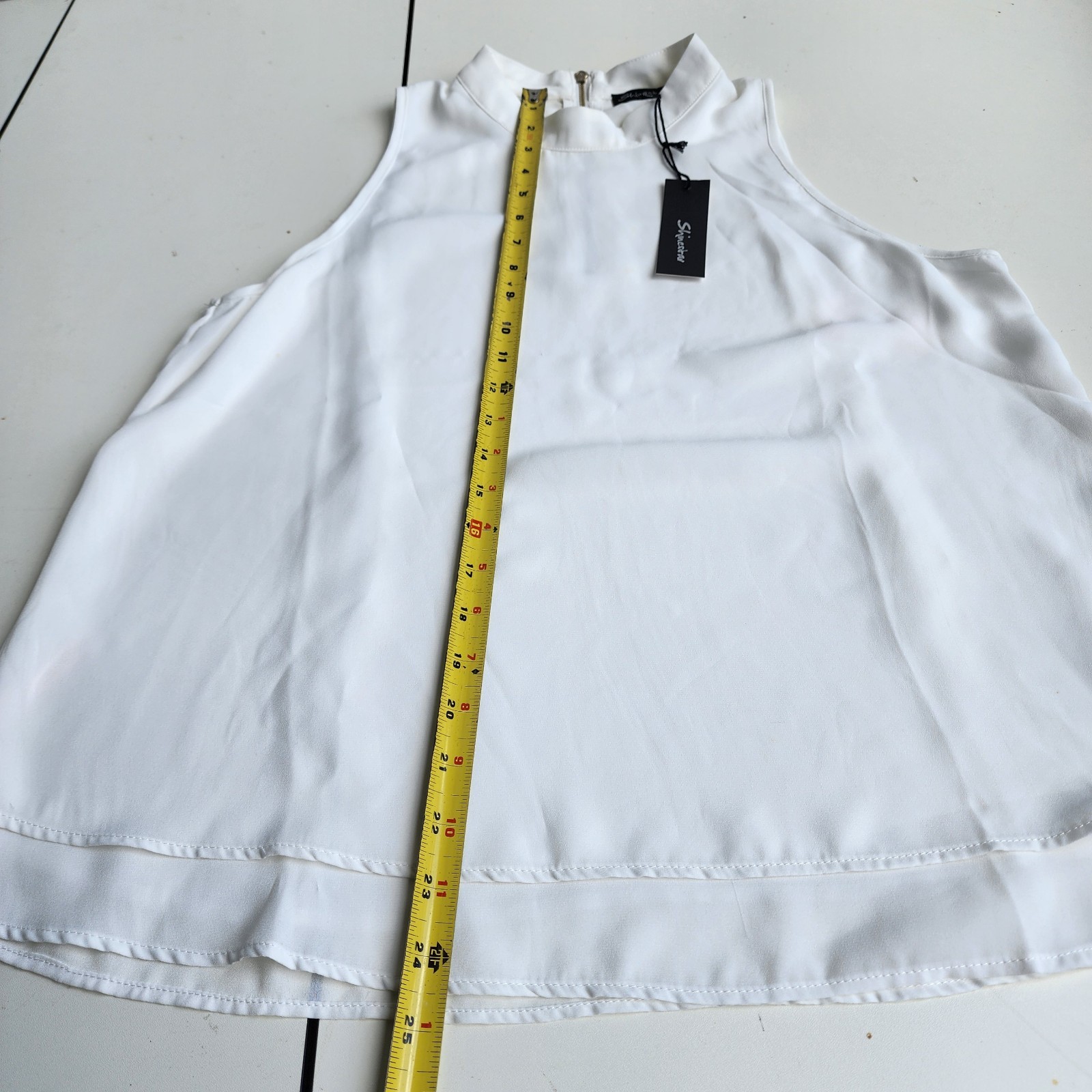 NWT Shinestar Women’s White Sleveless Blouse Top Zip Back Layred Sz L