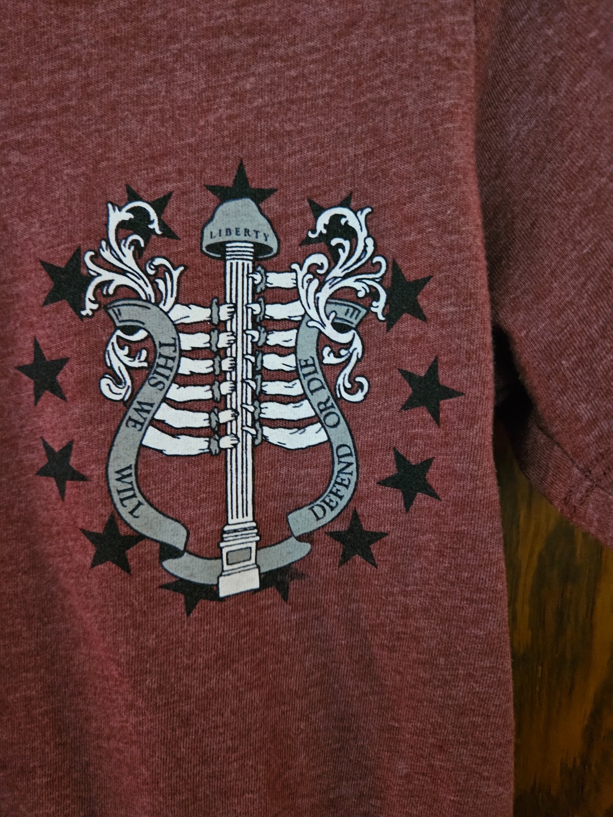 Women’s Grunt Style This We’ll Defend Sz M