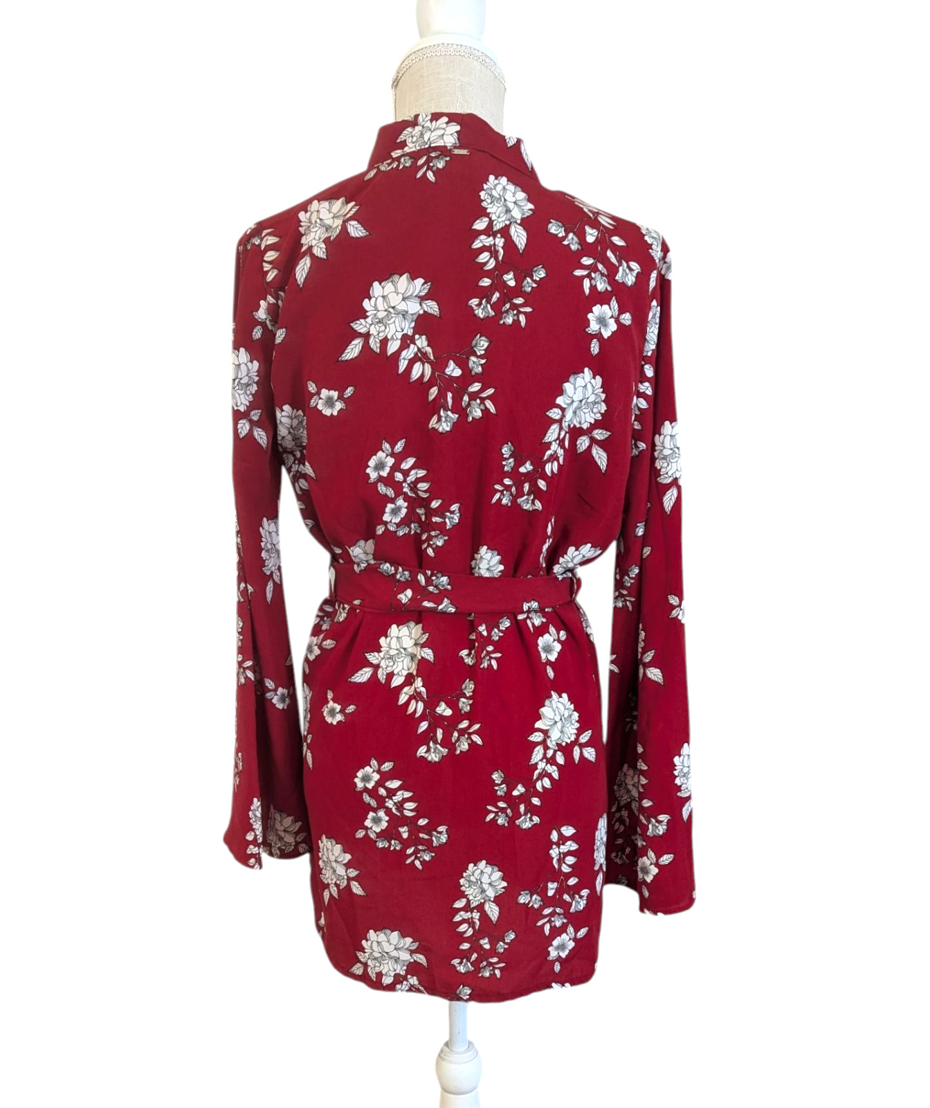 Guess Womens Red Floral Semi-Sheer Mid Length Belted Kimono Top Sz XS/S