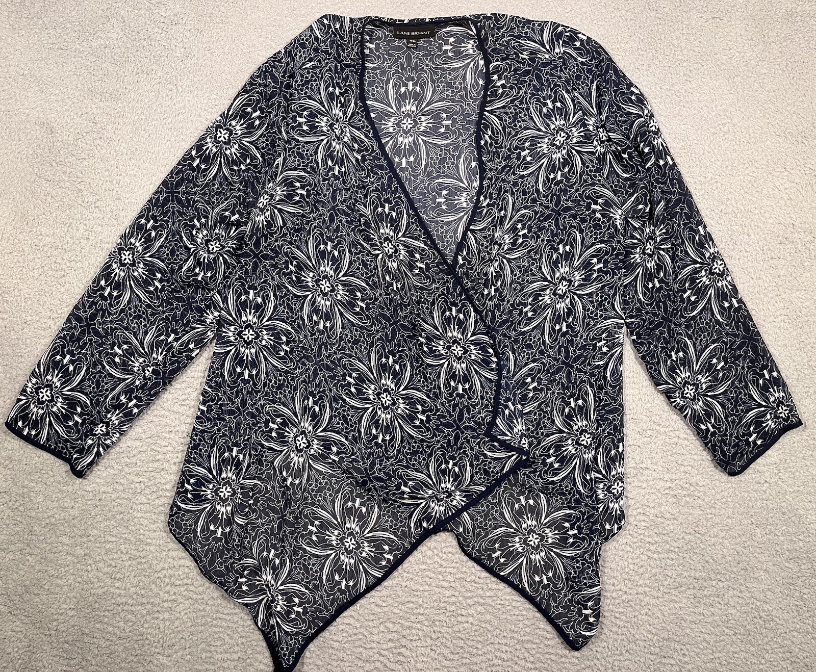 Lane Bryant Waterfall Cardigan Sheer Navy Blue White Floral Size 18/20 Light