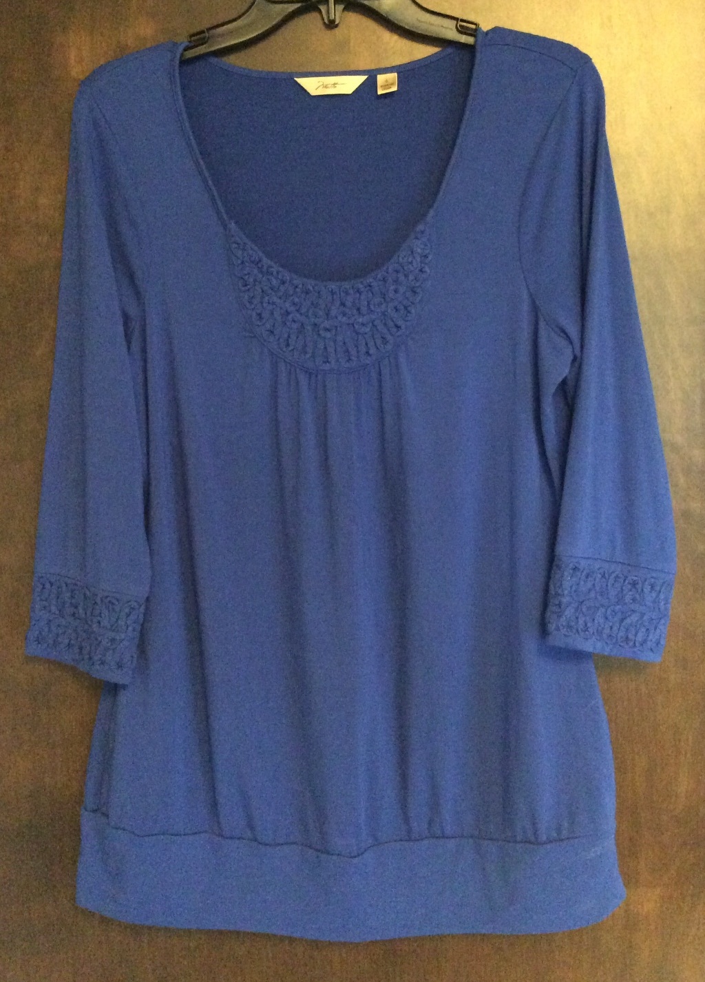 Motto Lapis Blue 3/4 Sleeve Soutache Detail Band Bottom Rayon Blend Top (Size S)