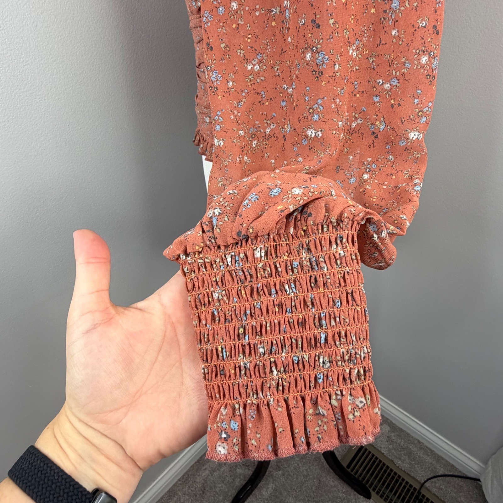 Promesa Rust Floral Ruched Long Sleeve Blouse Square Neck Smocked Cuff Medium