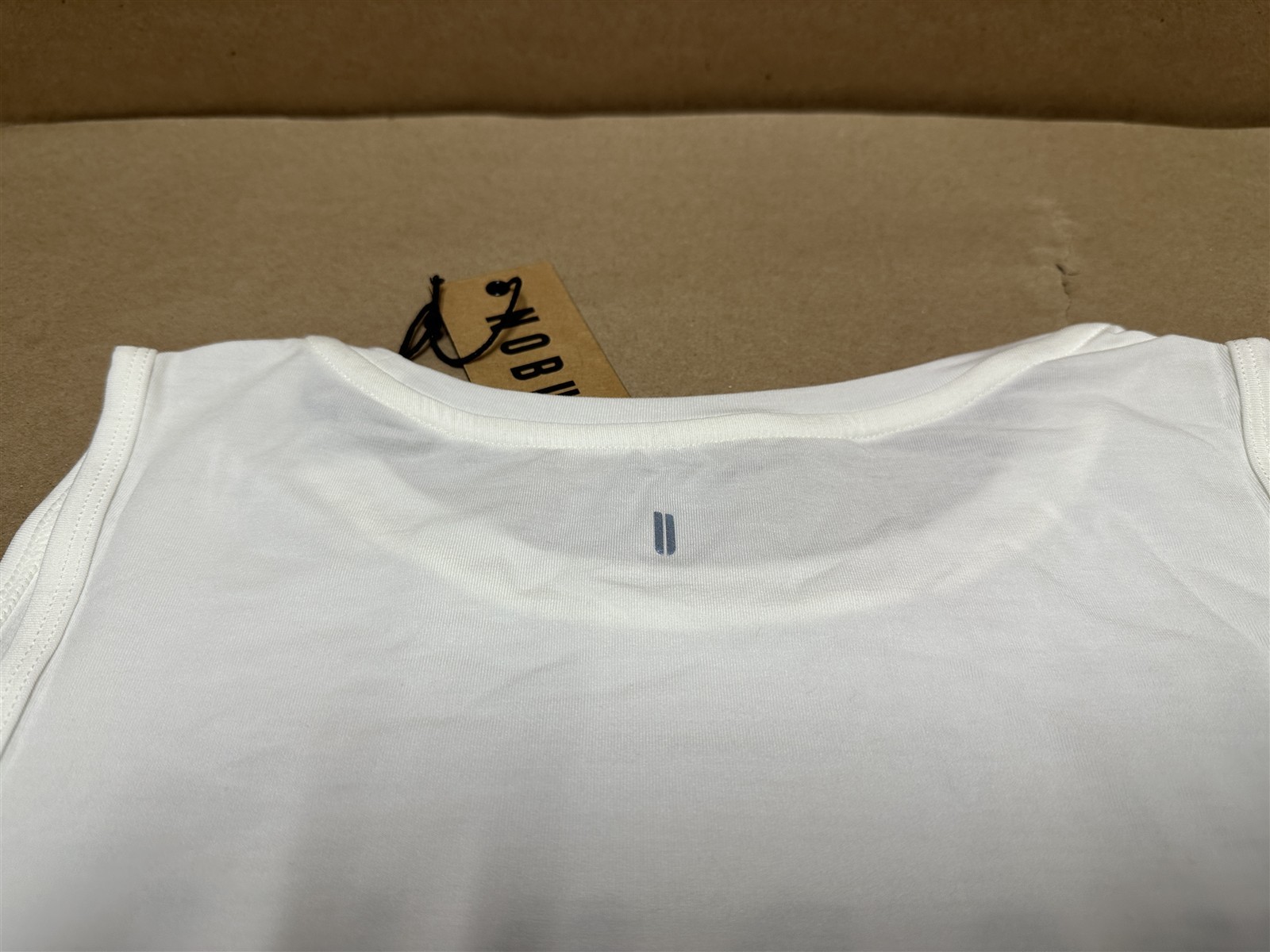 2x Pack New Authentic Women’s No Bull Tank Tops 1 White XL & 1 Black XL