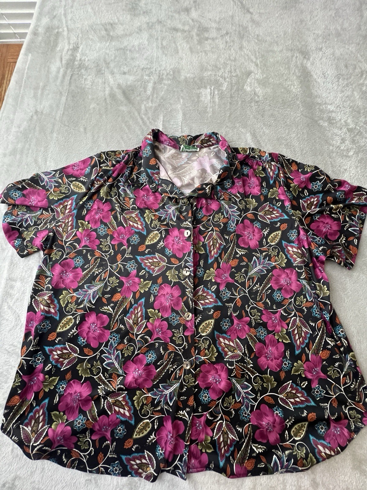 Joanna Womens Blouse Black Pink Floral Button Up Short Sleeve