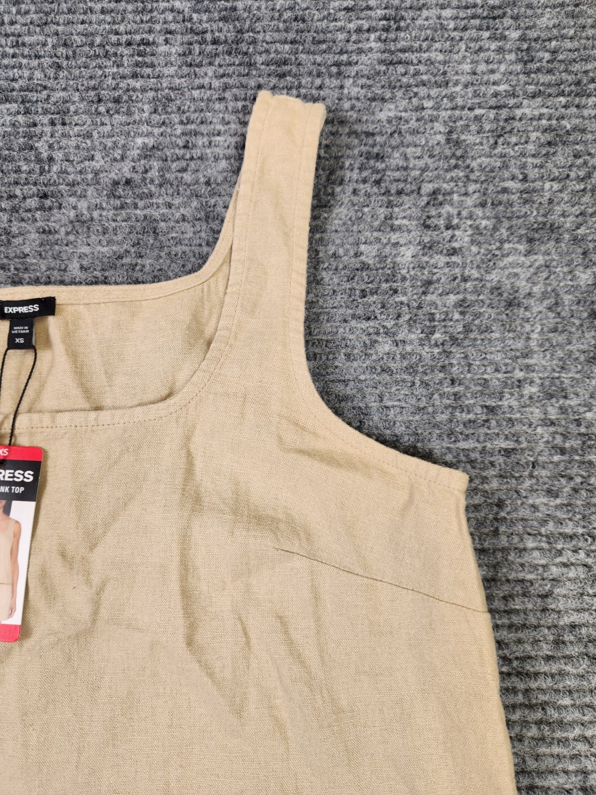 Express Women’s Linen Tank Size XS Cream NWT Minimalist Lagenlook