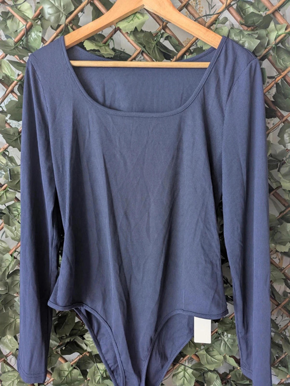 Yozy Navy Blue Ribbed Long Sleeve Bodysuit – Size XL