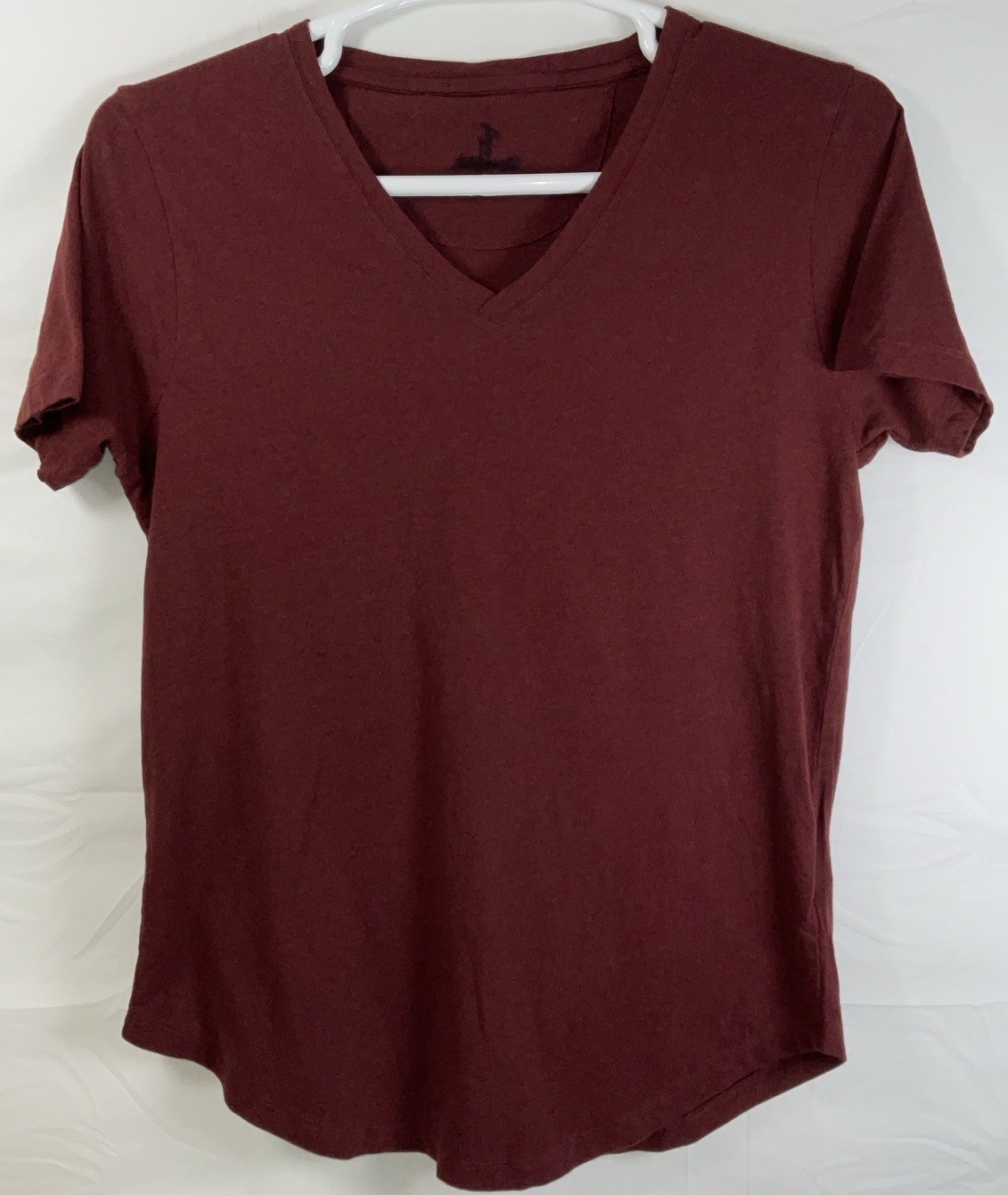 NWOT Women’s Johnnie-O Merediths Short Sleeve 100% Cotton T-Shirt Burgundy – M
