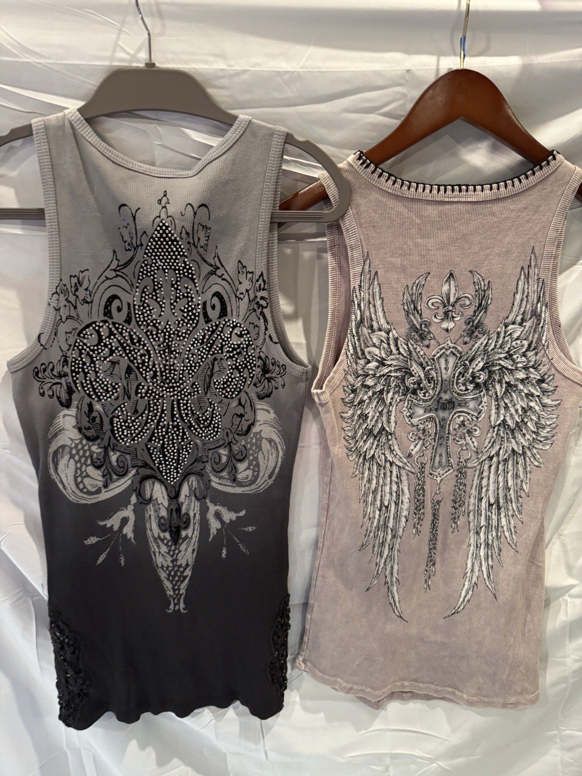 Vocal Women M Sleeveless Knit Graphic Print Angel Tank Rhinestone Lace