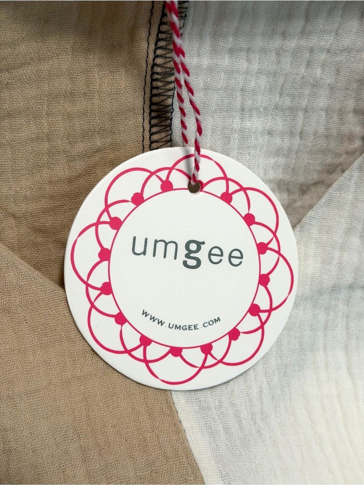 Umgee Gauze Colorblock V-Neck Short Sleeve Top in Black, Tan, Cream & Dusty Rose